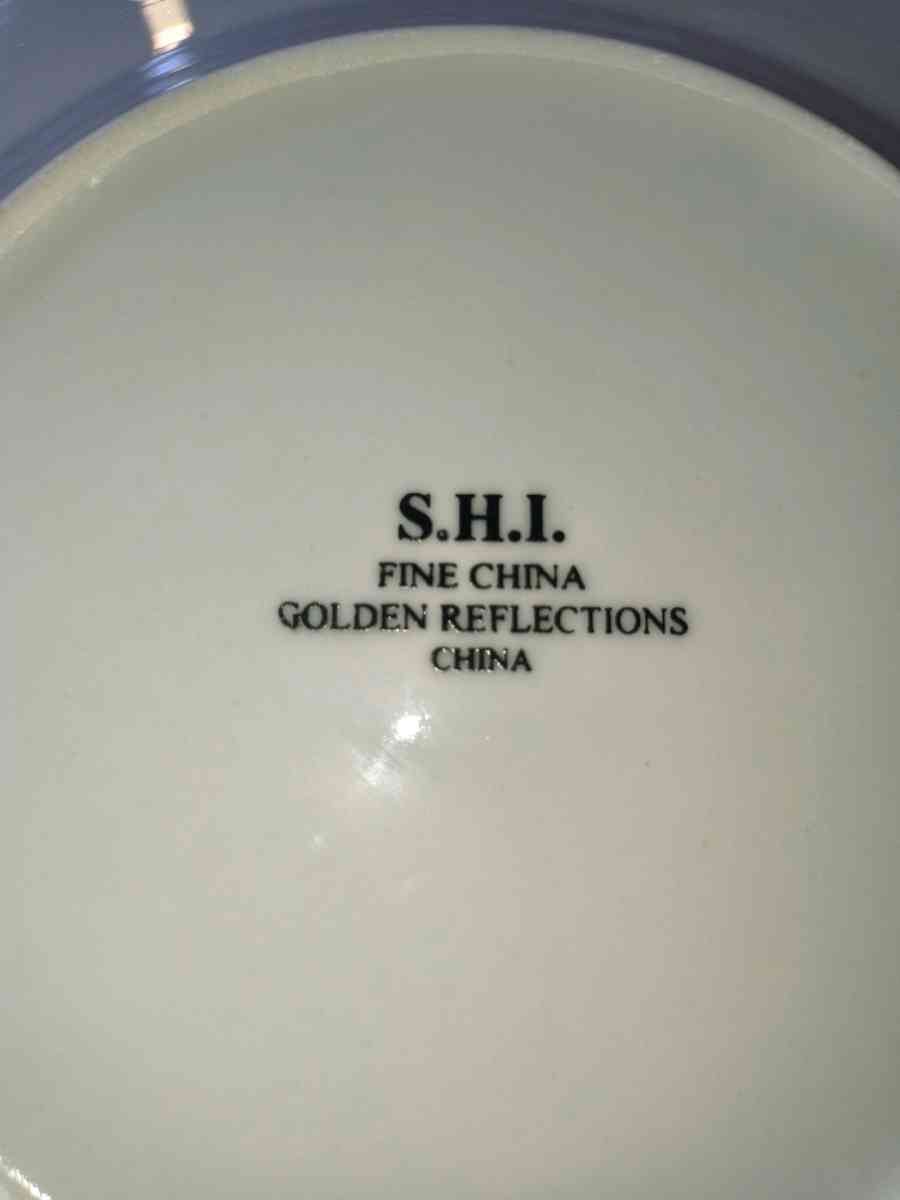 FINECHINA Dishes - Gray, Georgia - FleaMarketBay