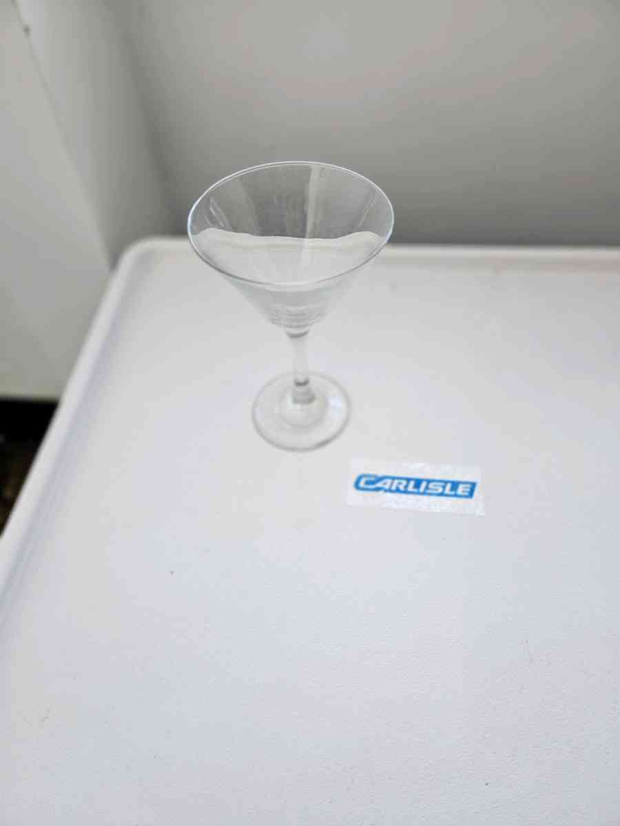 Several stem glasses made of glass - Elwood, Indiana - FleaMarketBay