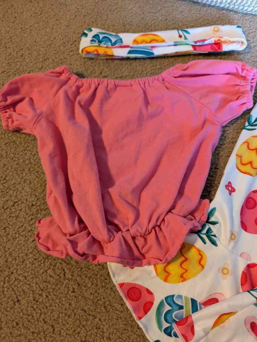 Easter 3 piece outfit - Savannah, Georgia - FleaMarketBay