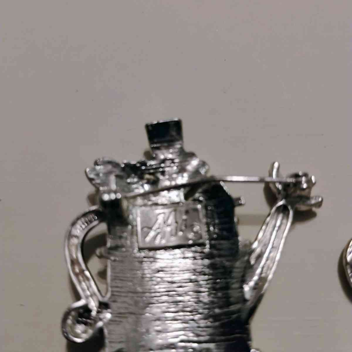 vintage 1980s signed AAI Spring and Floral pins - Lexington, Kentucky - FleaMarketBay