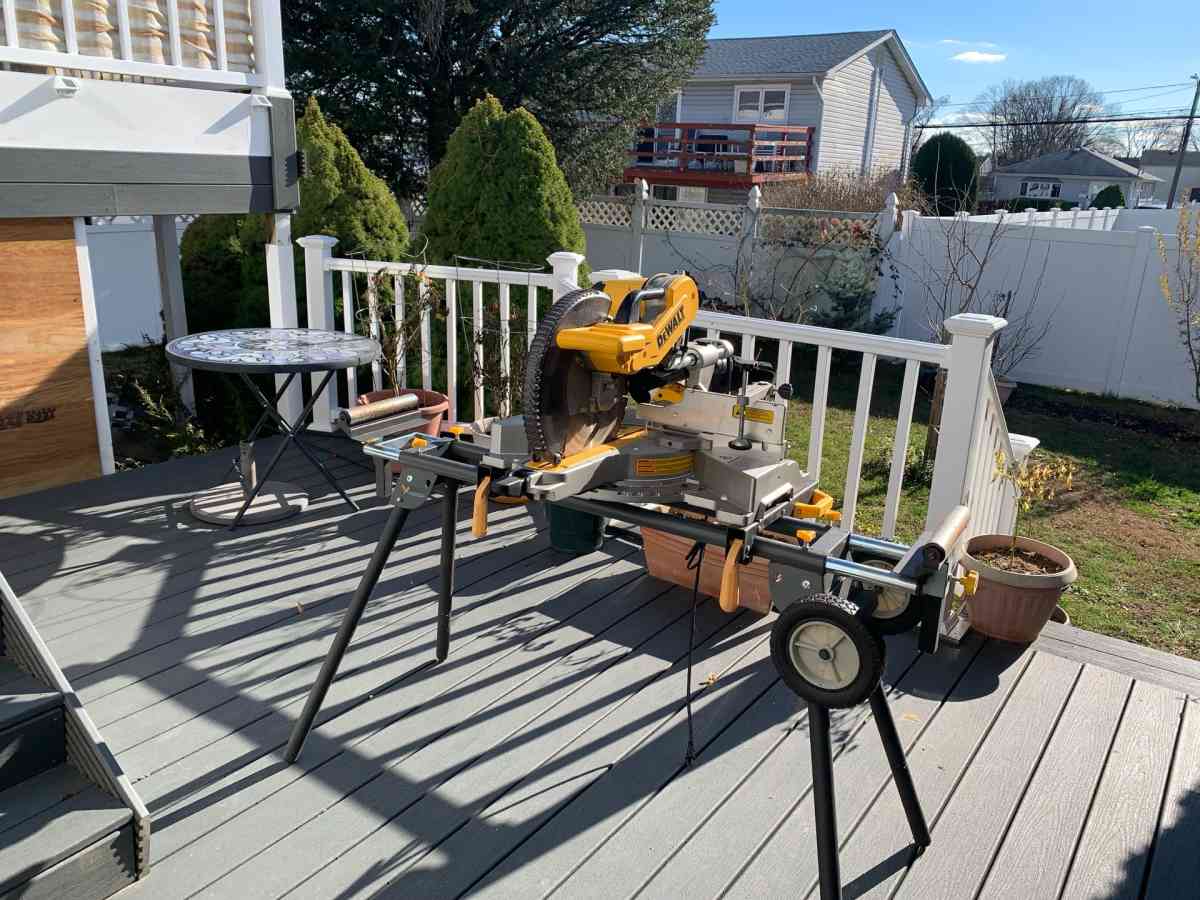 construction - West Babylon, New York - FleaMarketBay