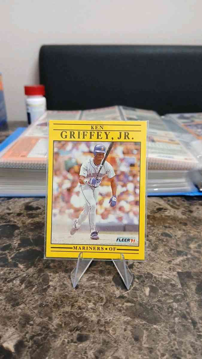 baseball cards - Hialeah, Florida - FleaMarketBay