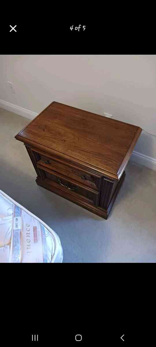 Bedroom Suite - Concord, North Carolina - FleaMarketBay