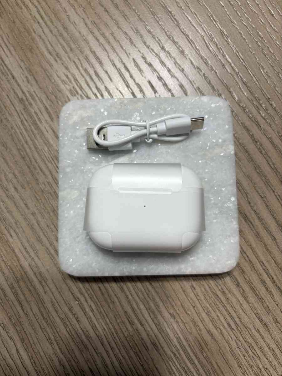 AirPods Pro 2 Gen - Altamonte Springs, Florida