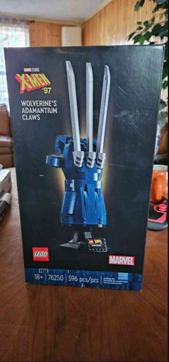 Lego Collector Piece - Ashburn, Virginia - FleaMarketBay