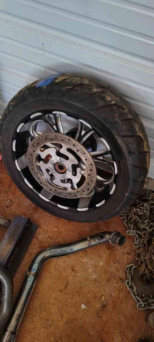 2011 Harley Davidson road glide reel kit - Gray Court, South Carolina - FleaMarketBay