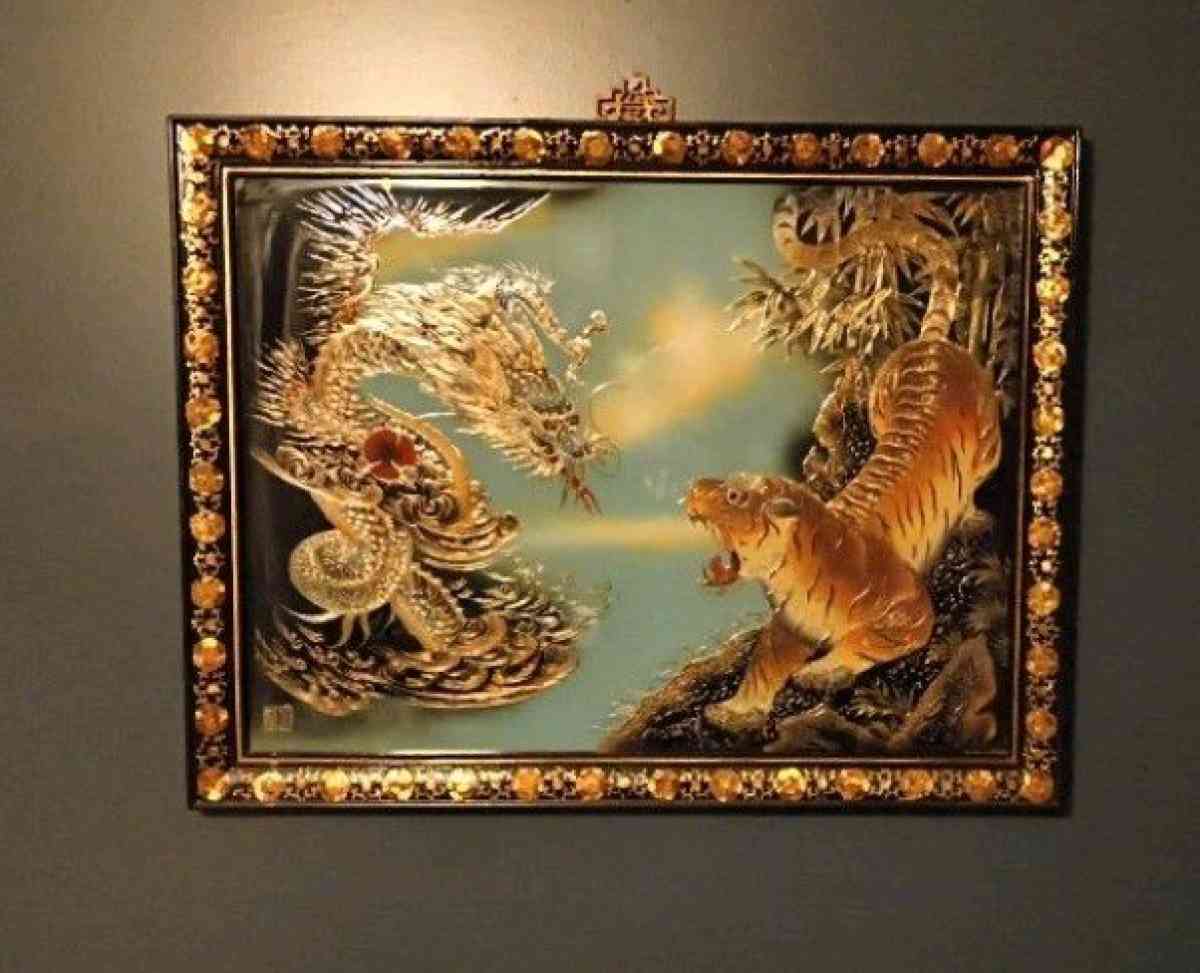 TigerVsDragon Korean lacquer wall plaque made by Sam Poong I - Gray, Georgia