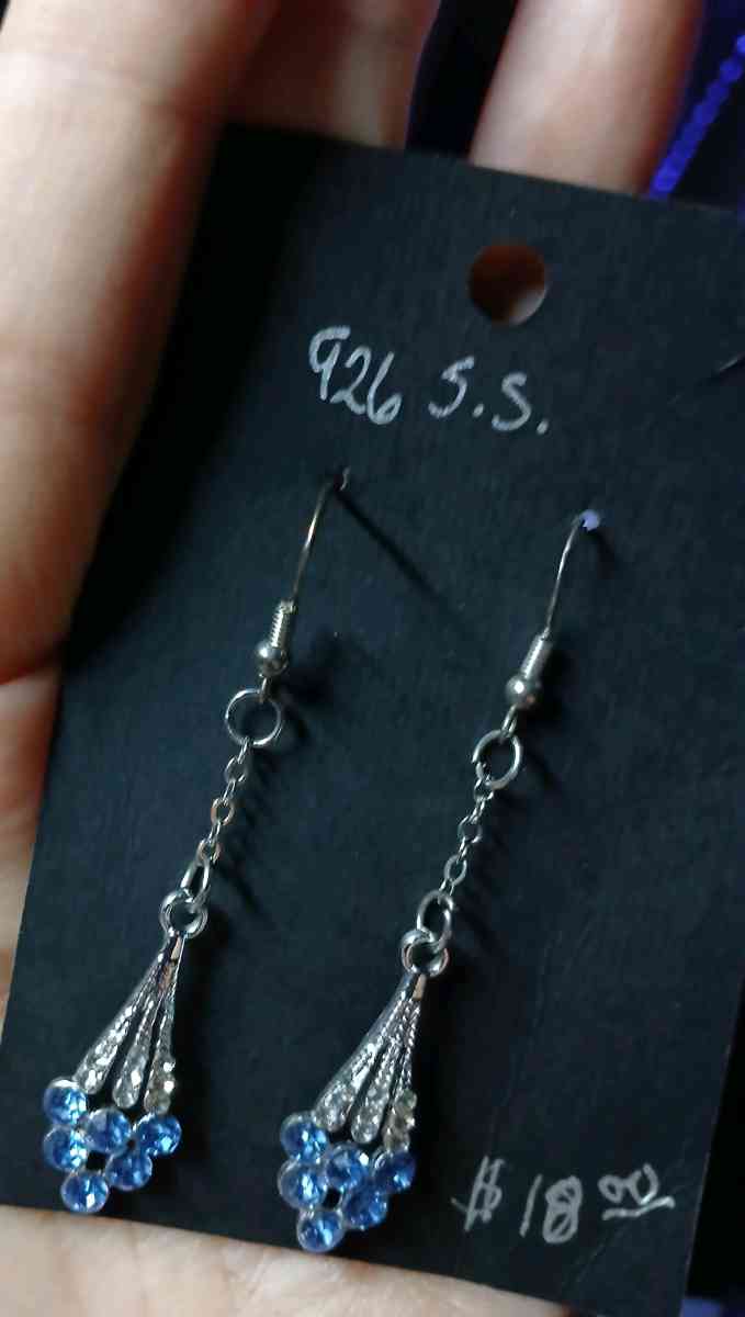 Blue Shooting Star Hookstyle Earrings - Newport News, Virginia - FleaMarketBay
