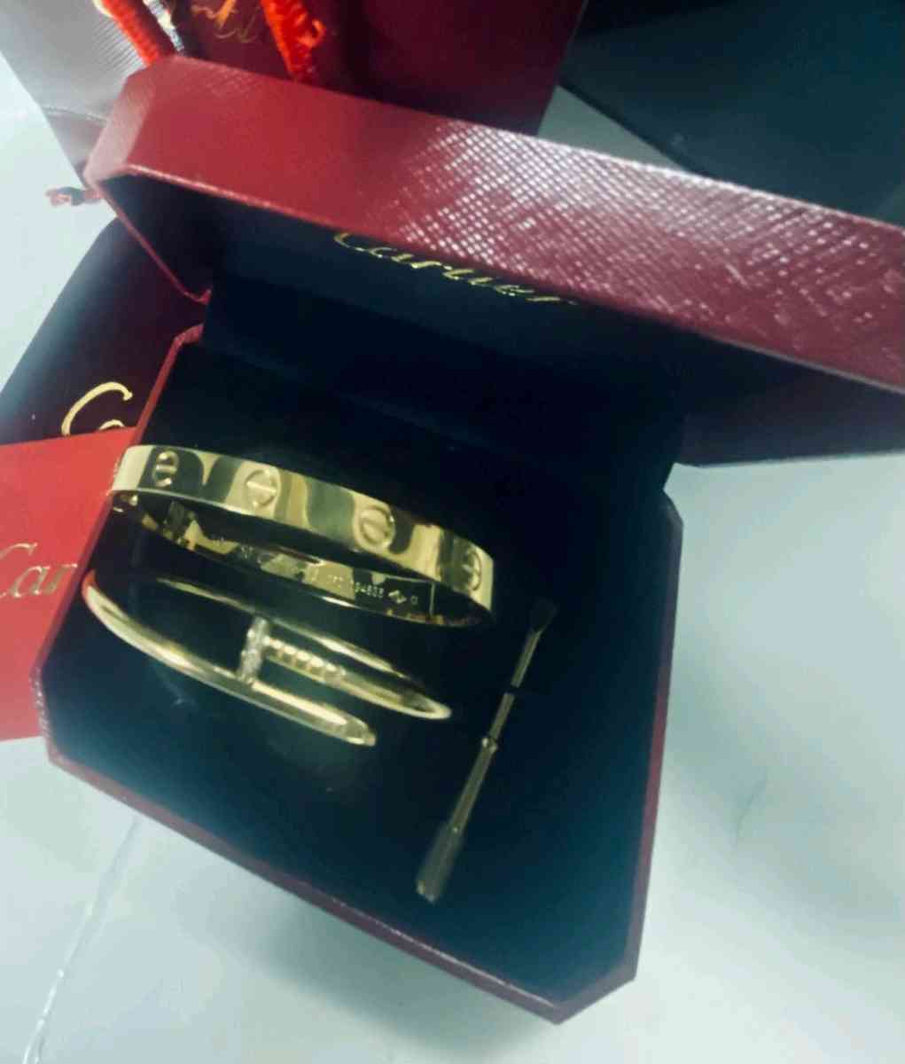 Pulsas en set - Miami, Florida - FleaMarketBay