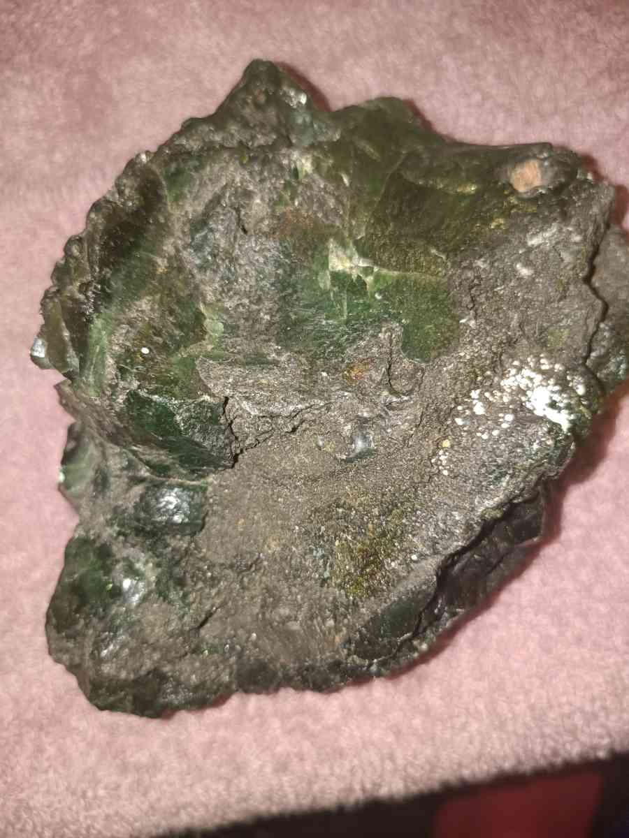 green glass slag - Adamsville, Alabama - FleaMarketBay