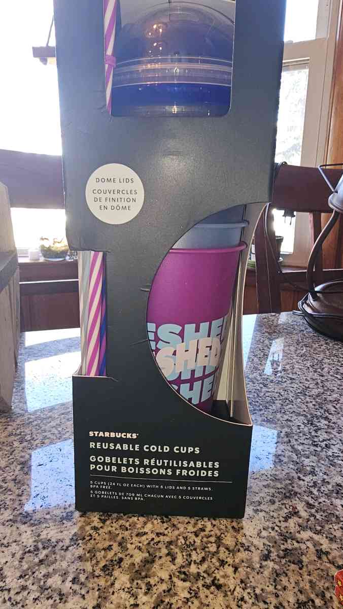 Starbucks 5pc cup set - Mansfield, Ohio - FleaMarketBay