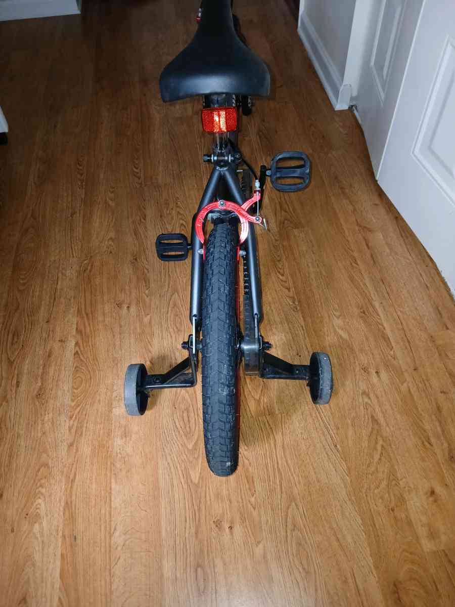 20 inch kids bicycle - Pompano Beach, Florida - FleaMarketBay