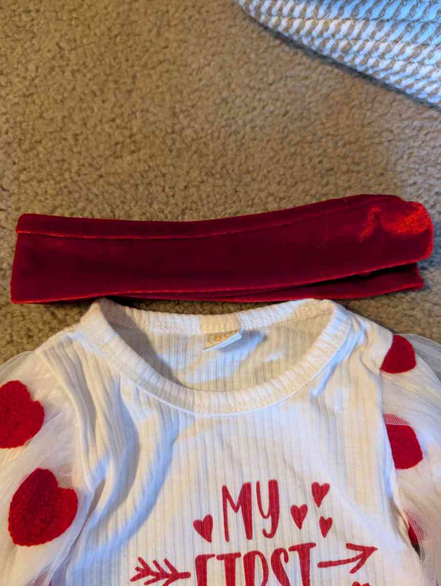 My first Valentines outfit - Savannah, Georgia - FleaMarketBay