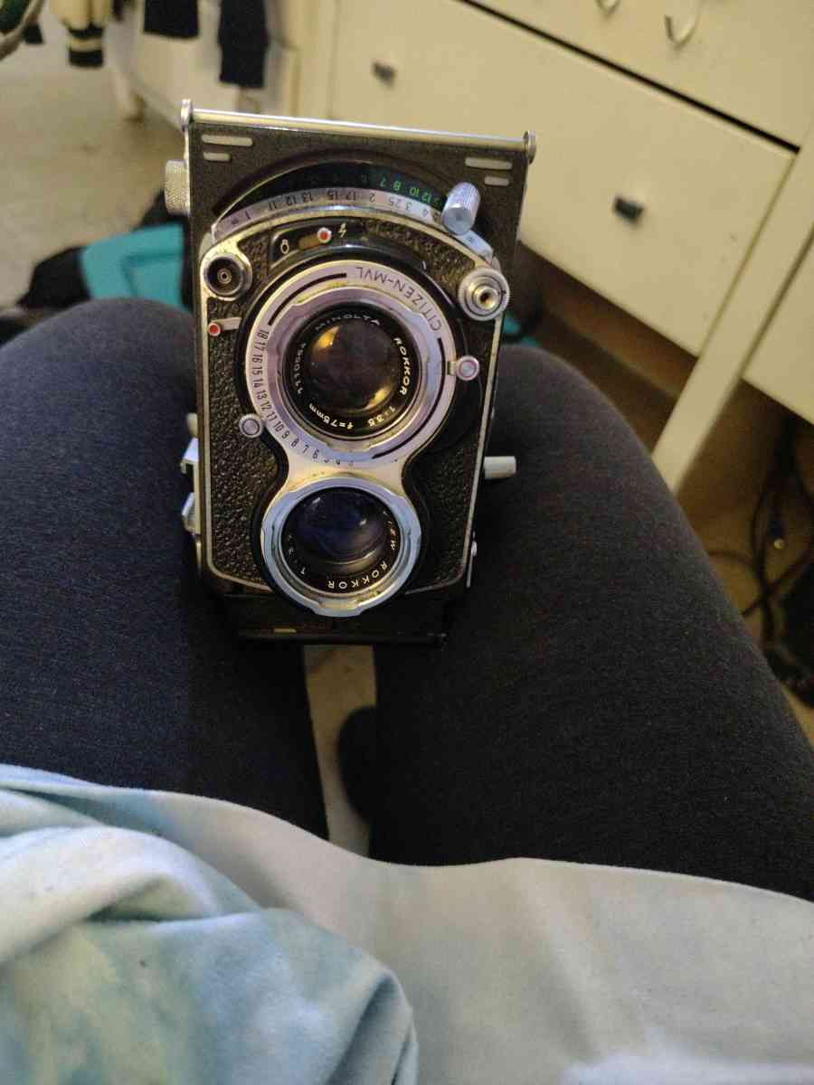 Selling a vintage Minolta CitizenMVL Rokkor camera - Flushing, New York - FleaMarketBay
