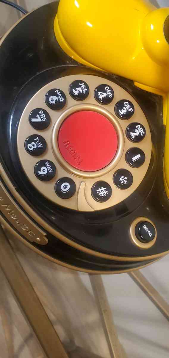 Mickey mouse phone - Wilsonville, Oregon - FleaMarketBay
