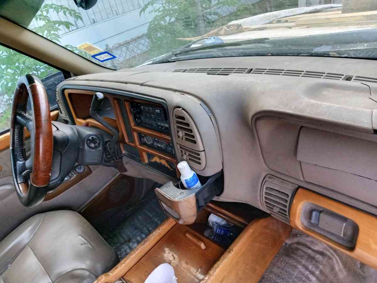 1997 GMC Yukon XL - Pasadena, Texas - FleaMarketBay