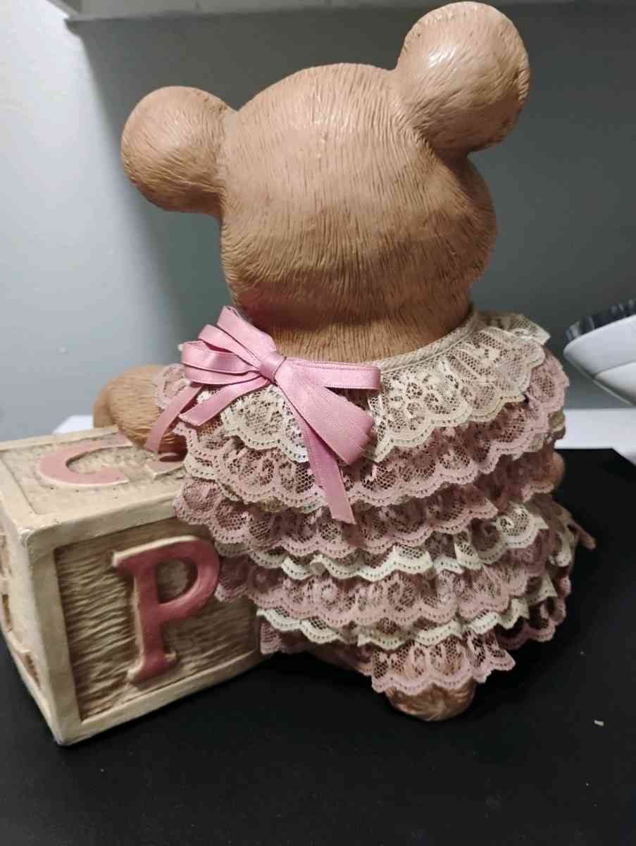 Vintage 1989 HOMCO resin bear - Lexington, Kentucky - FleaMarketBay