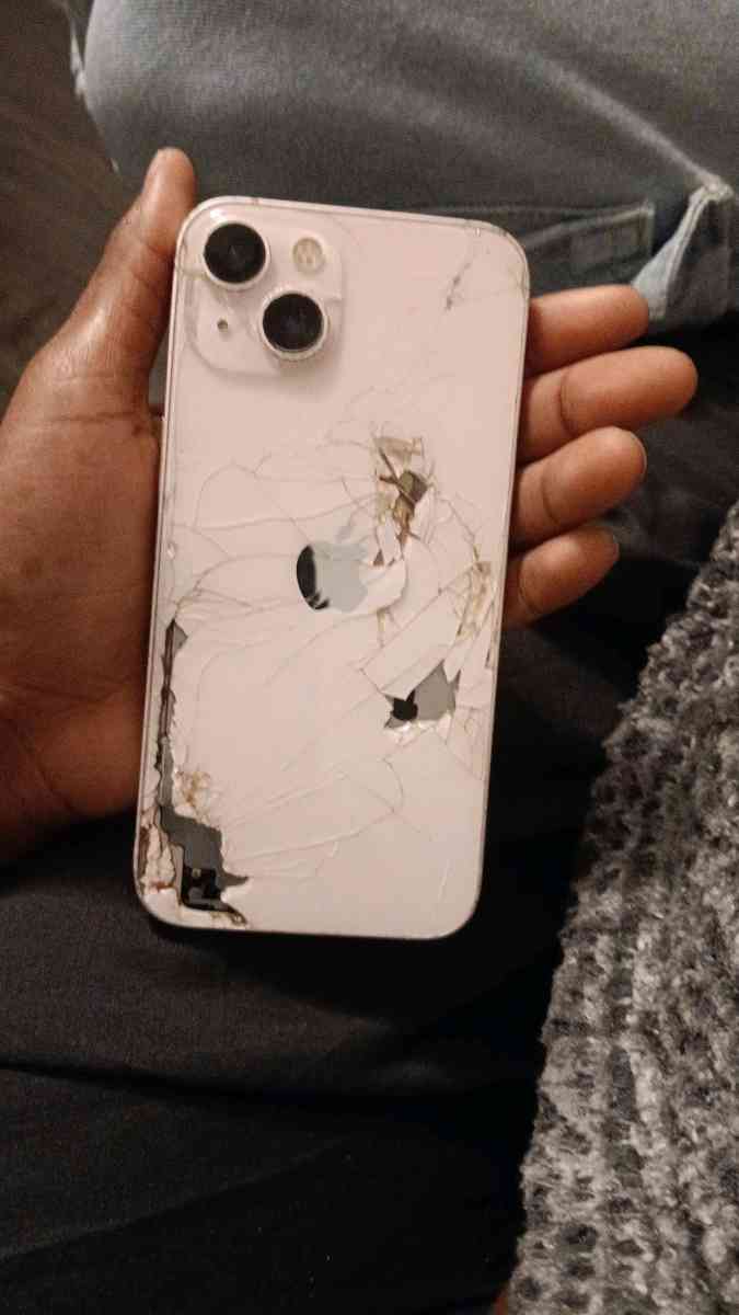 iphone 13 - Houston, Texas - FleaMarketBay