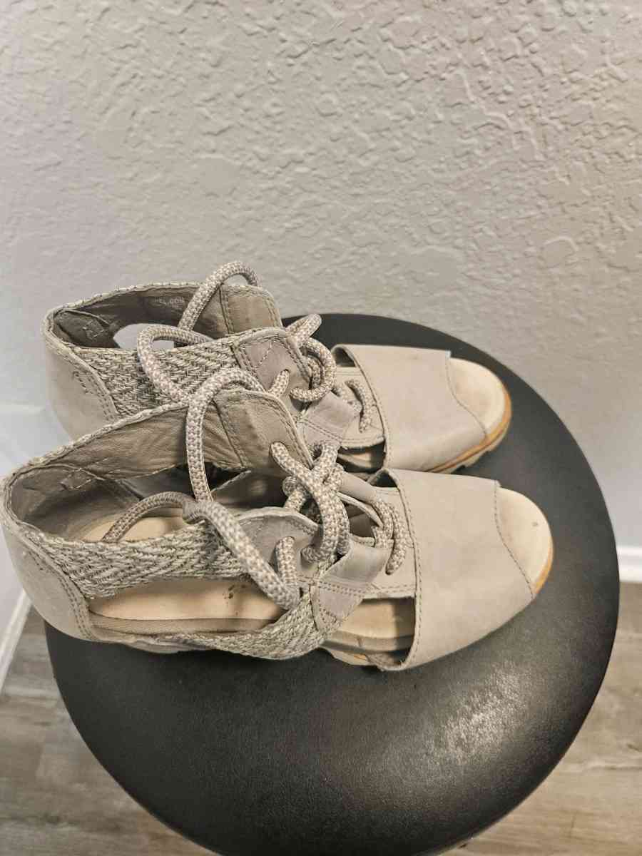 Sorel Joanie Lace Ankle Wedge Sandles - Tulsa, Oklahoma - FleaMarketBay