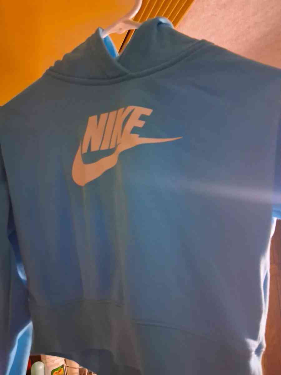 turquoise Nike sweat shirt middrift - Auburn, Washington - FleaMarketBay