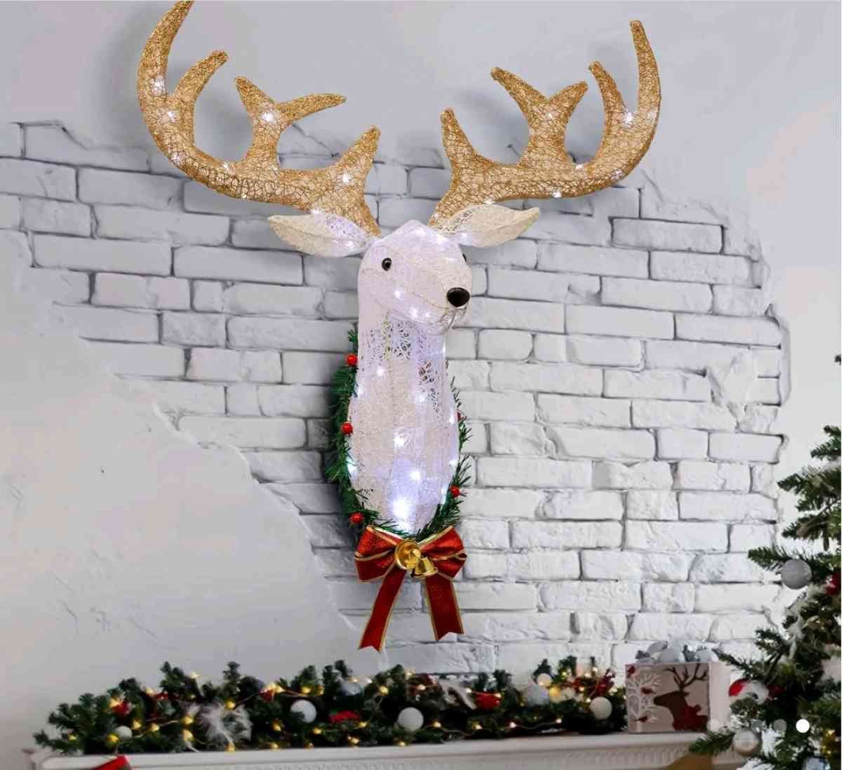 Large Reindeer Decoration