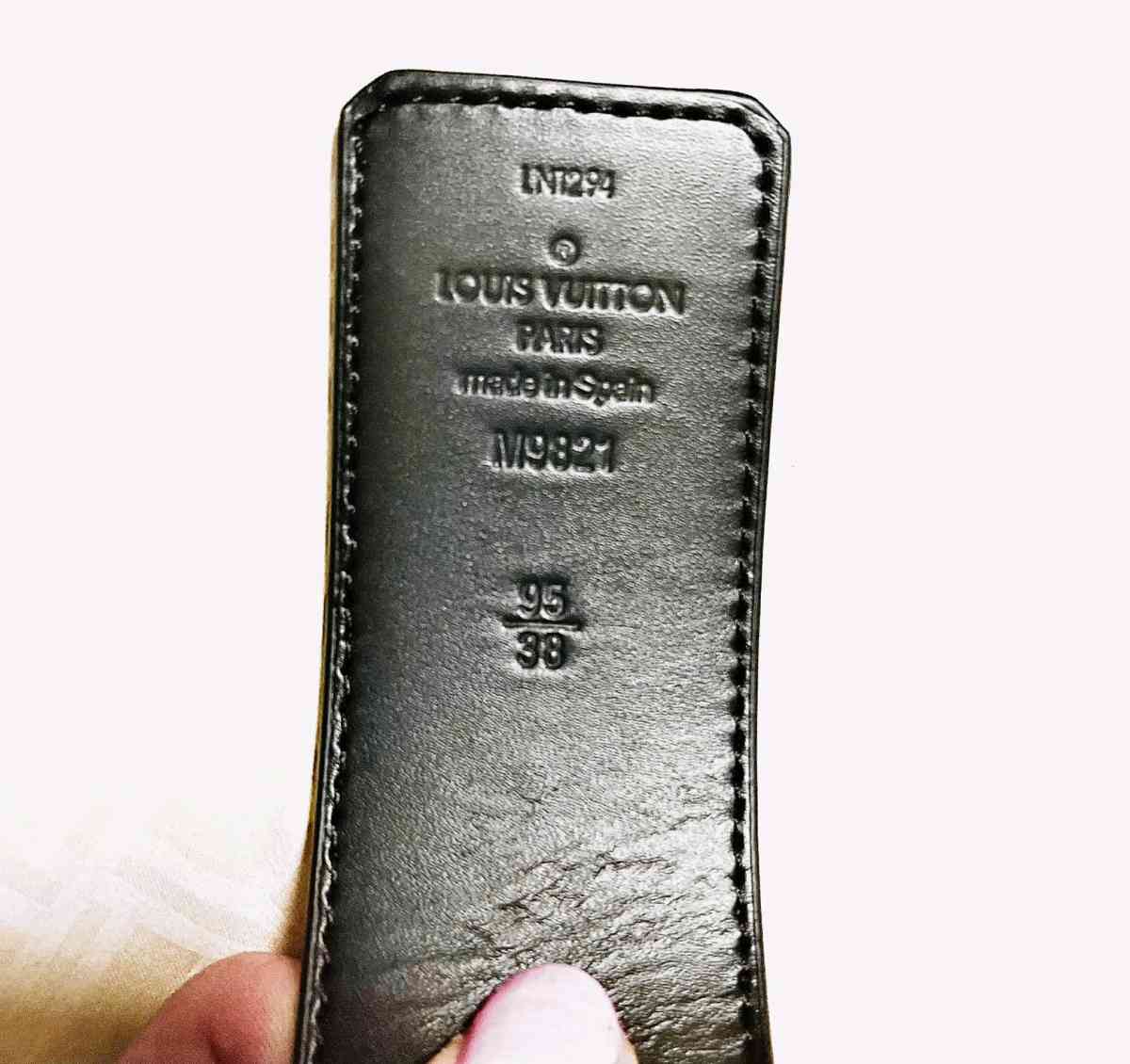 Luis vuitton mens belt - Jacksonville Beach, Florida - FleaMarketBay