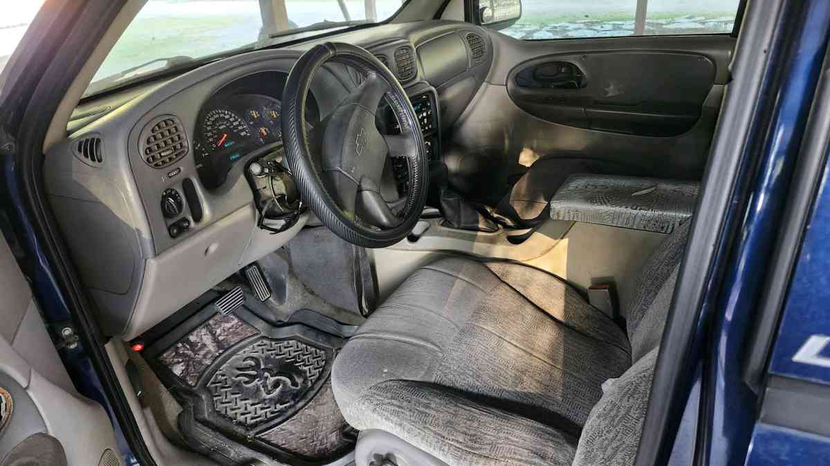 chevrolet trailblazer LT 2003 - Houston, Texas - FleaMarketBay