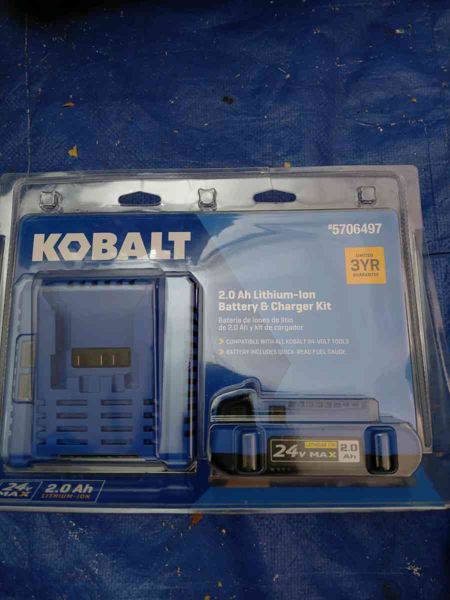 Kobalt 24v half inch drive impact  battery an charger - Colorado Springs, Colorado - FleaMarketBay