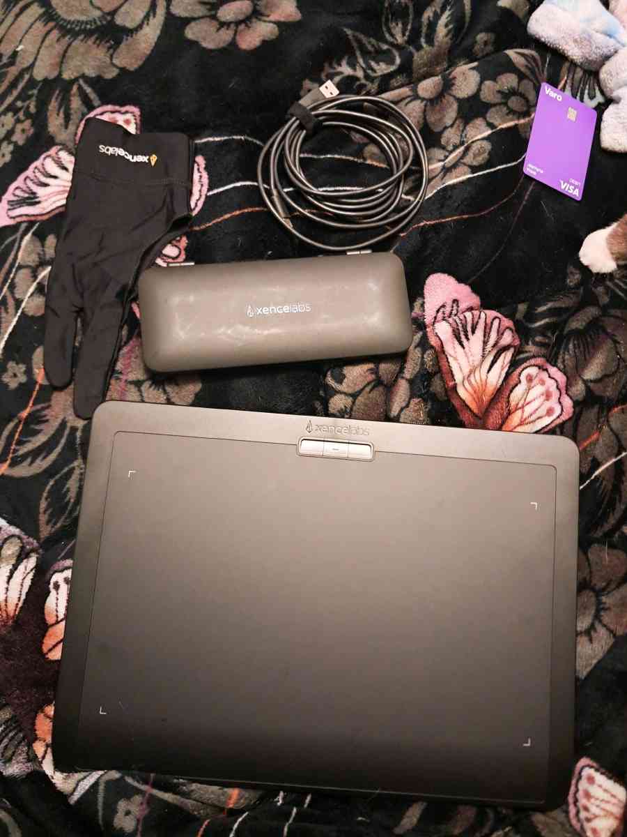 xencelabs drawing tablet - Cherry Valley, Illinois - FleaMarketBay