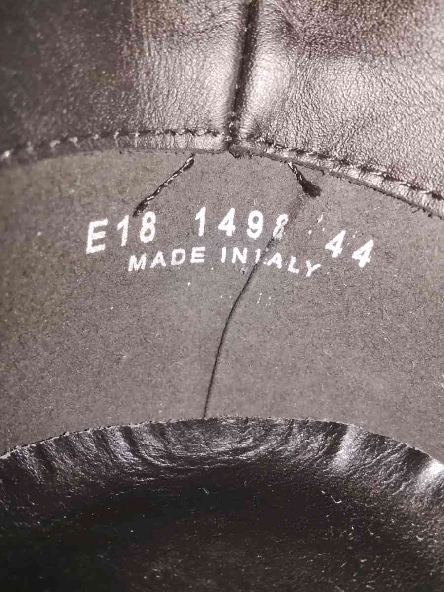 Rick Owens sneakers - Washington Navy Yard, District of Columbia - FleaMarketBay