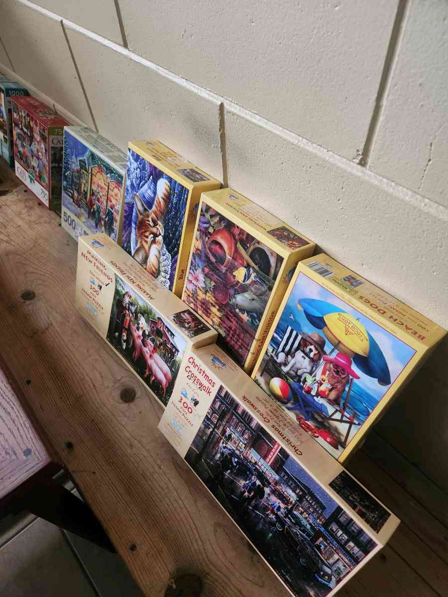 Puzzles - Deltona, Florida - FleaMarketBay