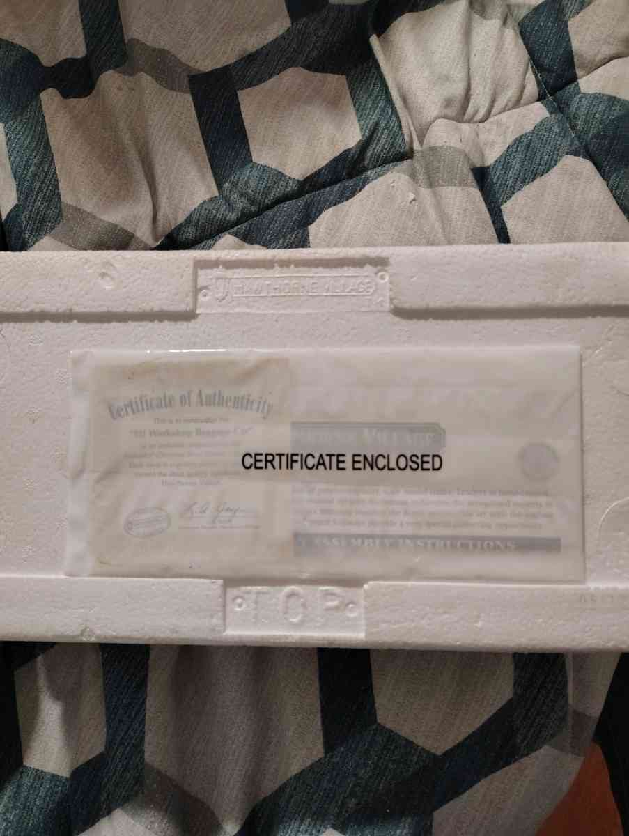 Hawthorne Village Rudolph Train set - Manteca, California - FleaMarketBay