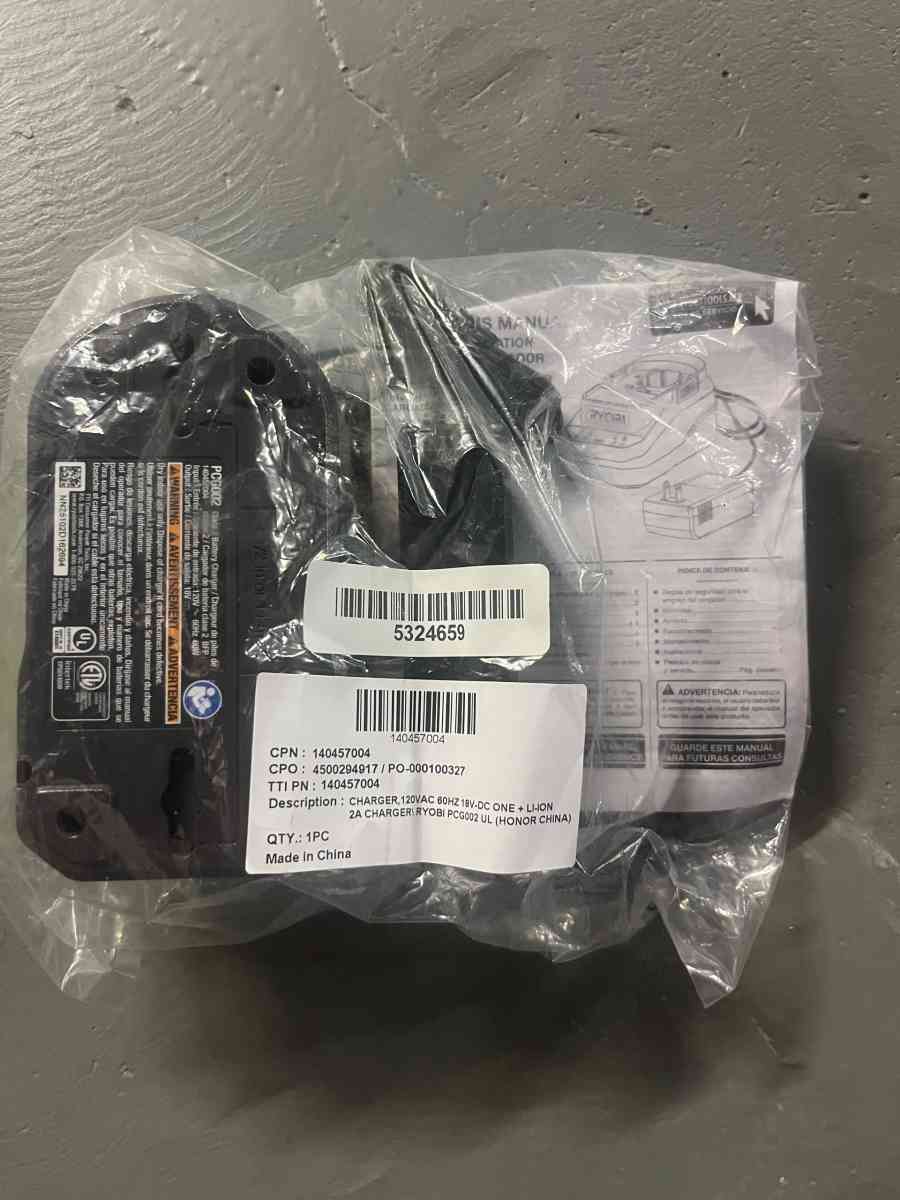 NEW Ryobi One  Lithium Ion Charger 18 V 6ft Cord PCG002 - Piscataway, New Jersey - FleaMarketBay
