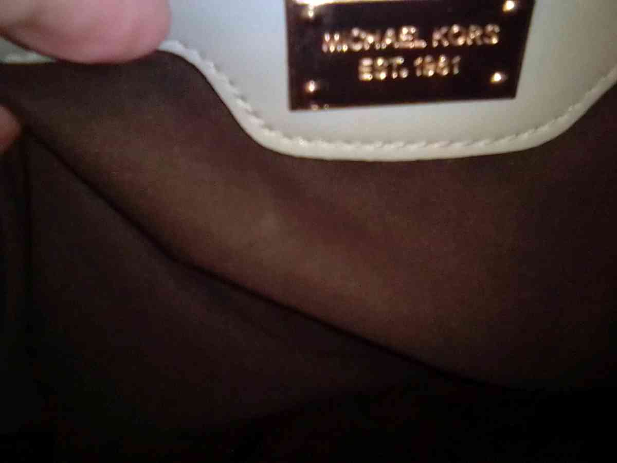 Michael kors light blue bag - Cleveland, Ohio - FleaMarketBay