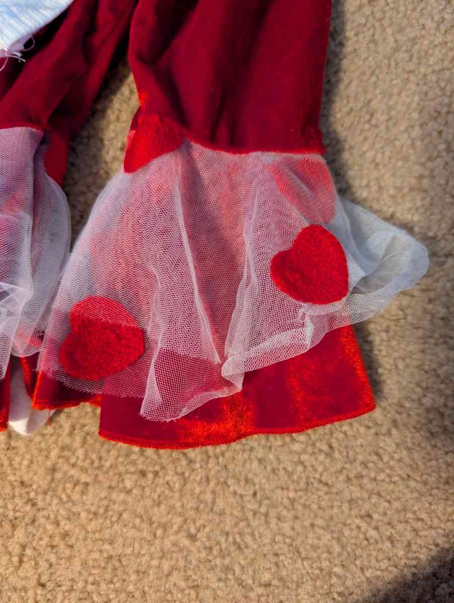 My first Valentines outfit - Savannah, Georgia - FleaMarketBay