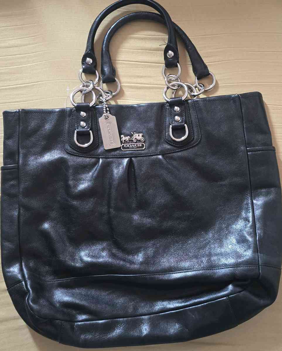 bolsa de mujer - Hialeah, Florida - FleaMarketBay