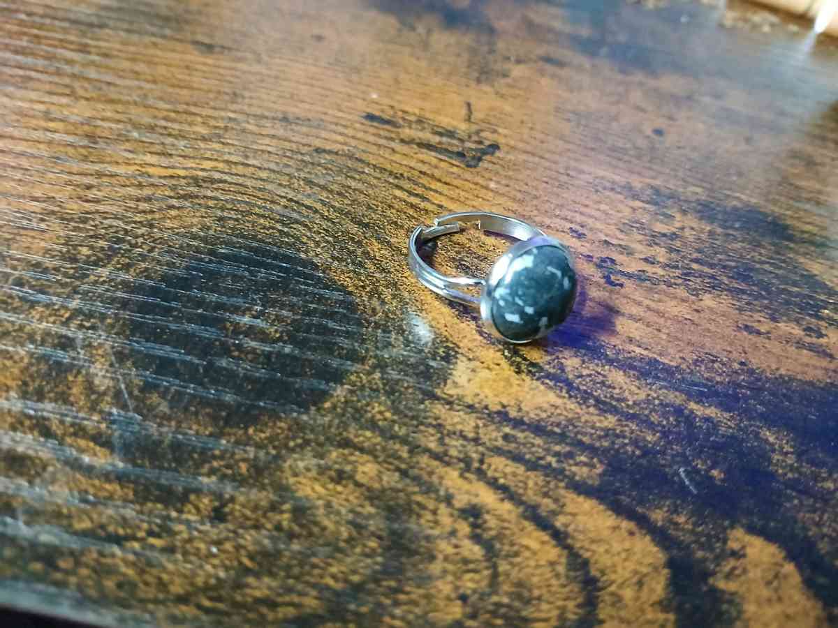 Adjustable Ring with Painted Synthesized Turquoise 12mm Iron - Newport News, Virginia