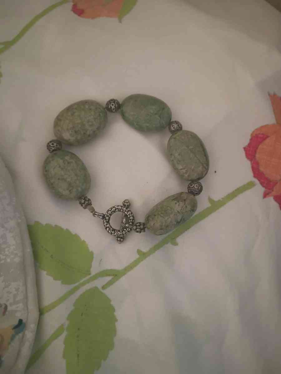 lip gloss - Newport News, Virginia - FleaMarketBay