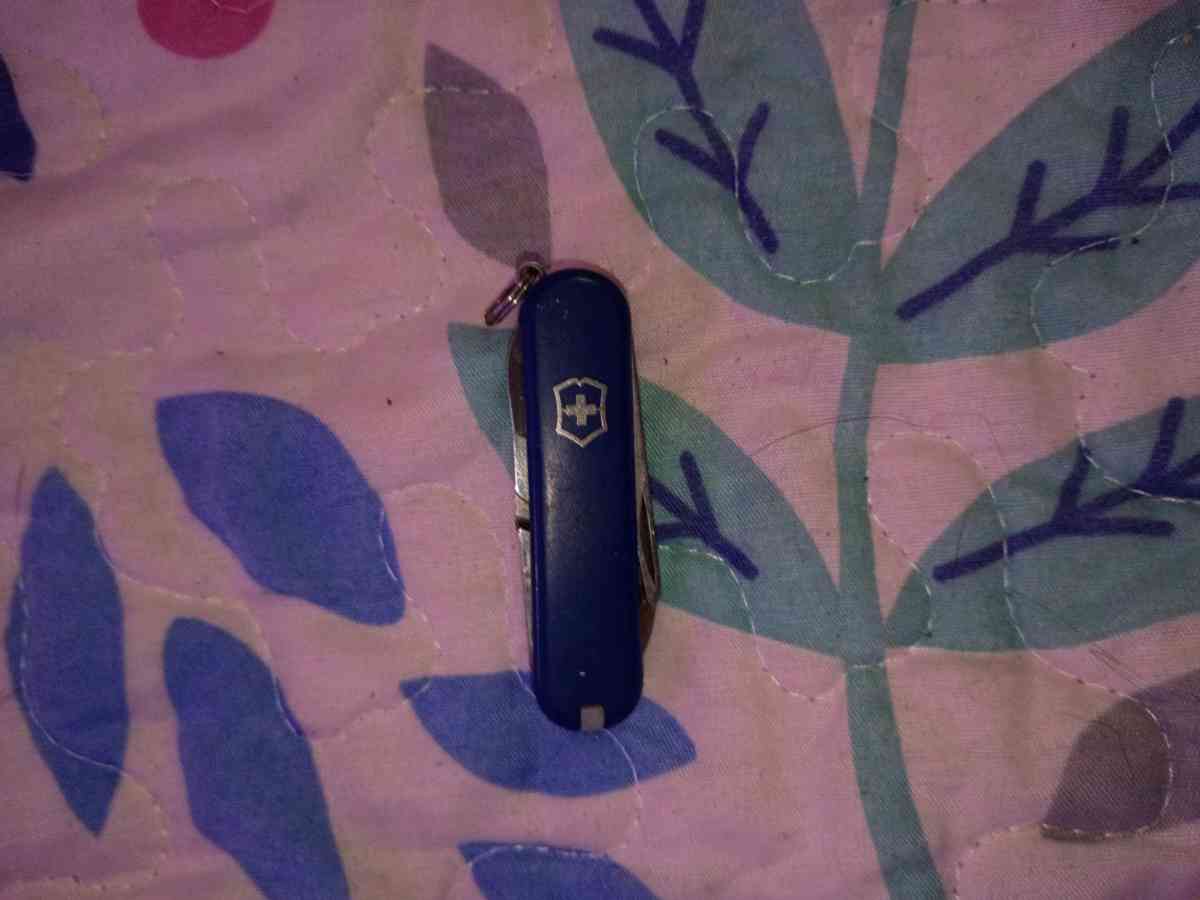 kershaw Victoronix and Chinese pen knife - Empire, Alabama - FleaMarketBay