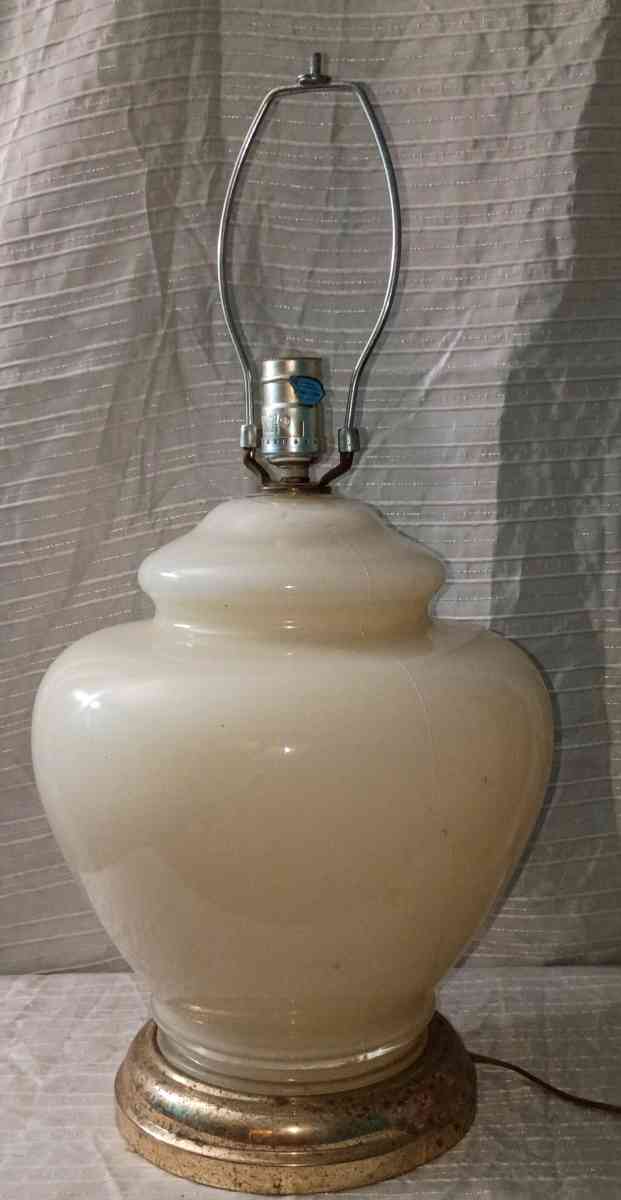 Vintage Ginger Jar Table Lamp - Port Richey, Florida