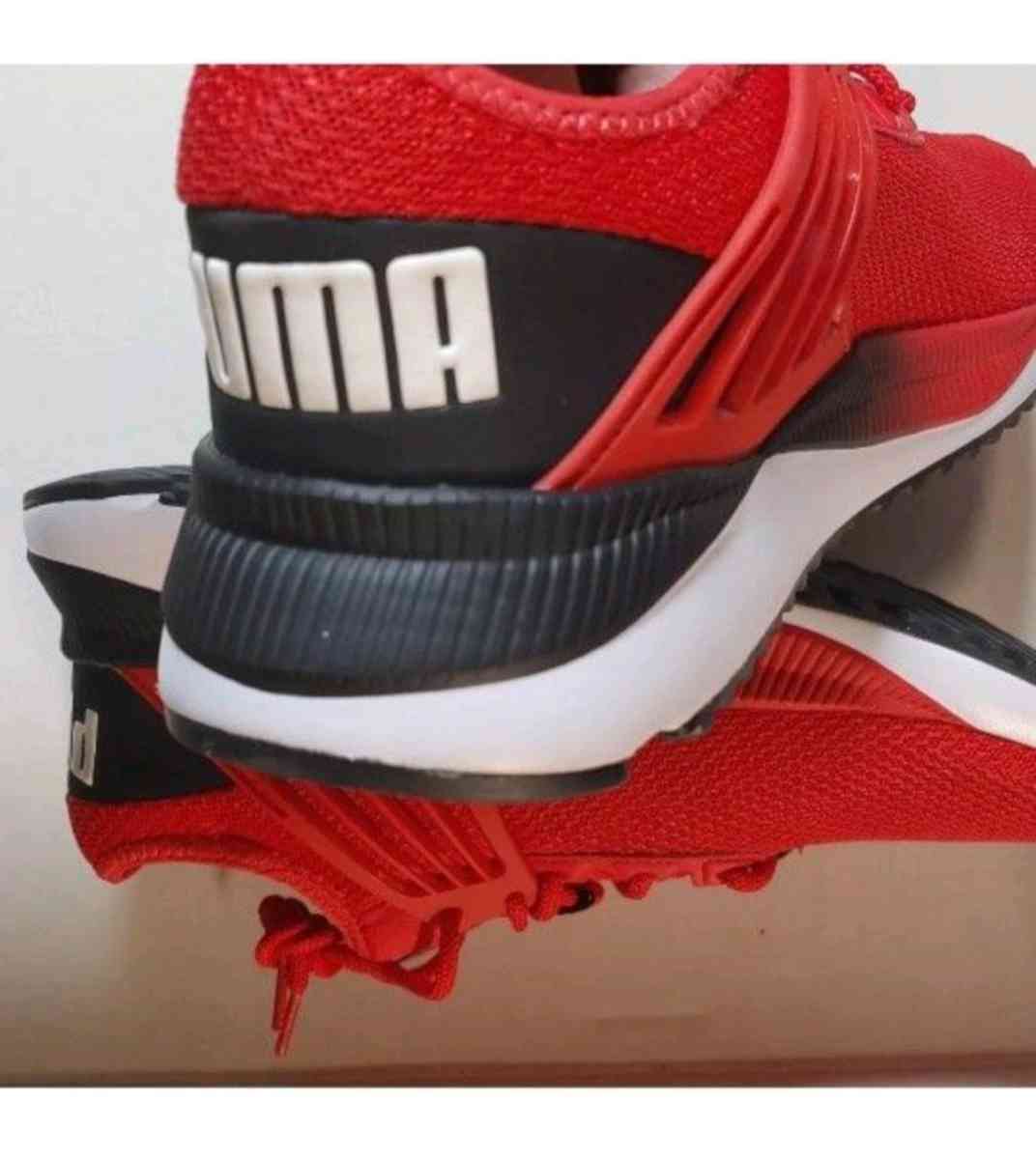 PUMA Mens Pacer Future Classic Sneakers Athletic  Noir Puma - Brooklyn, New York - FleaMarketBay