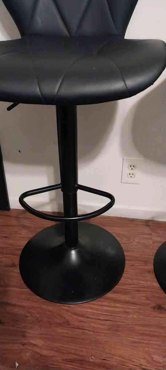 2 black barstools adjustable height - Stockton, California - FleaMarketBay