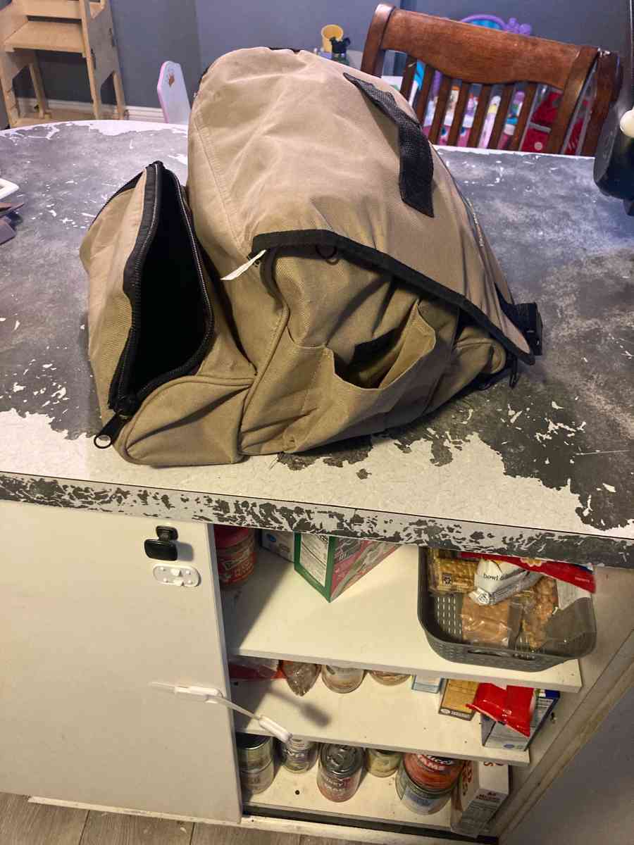 VIAIR Air CompressorBag - Essington, Pennsylvania - FleaMarketBay