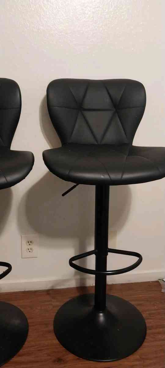 2 black barstools adjustable height - Stockton, California - FleaMarketBay