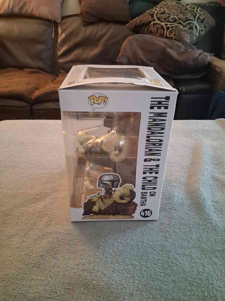 Funko Pop Deluxe Star Wars The Mandalorian 416 Figure - North Hollywood, California - FleaMarketBay