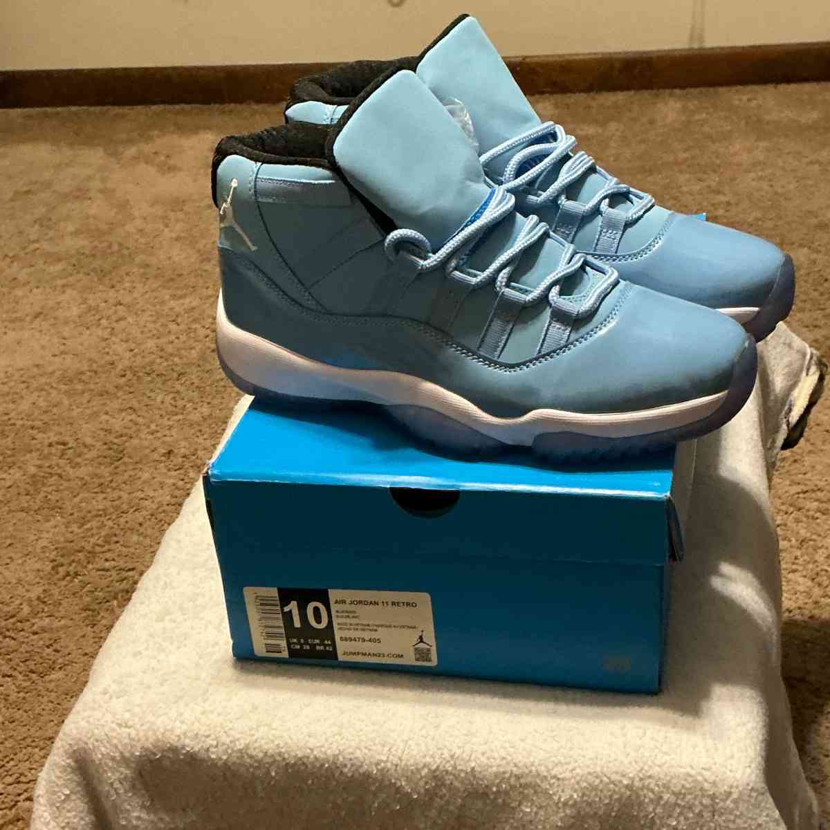 Jordan man sneakers - Alicia, Arkansas