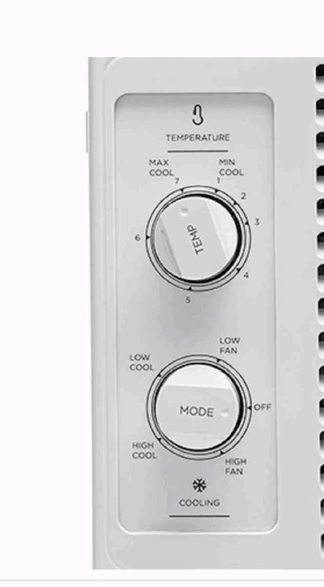 Airon Conditioner Unit in Window - Albuquerque, New Mexico - FleaMarketBay