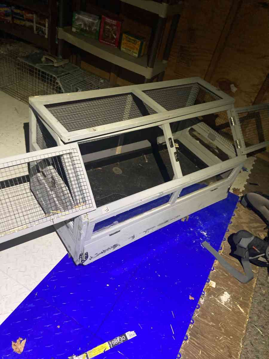 Wooden Animal Cage - Essington, Pennsylvania - FleaMarketBay