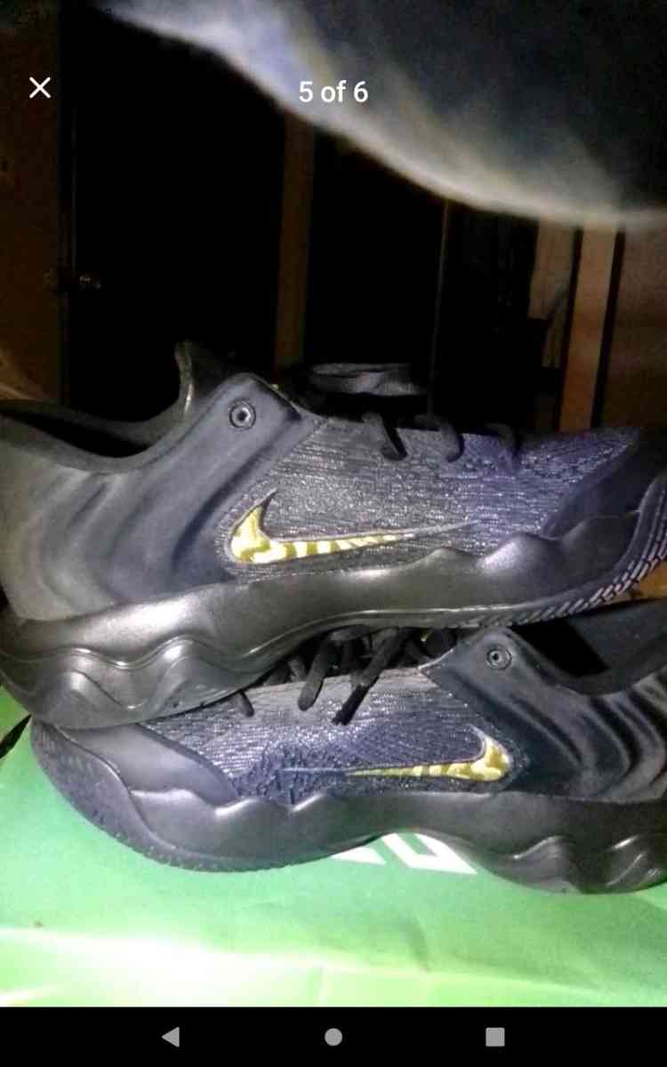 Nike Giannis Immortality 4 Size 10 Men - Weatherford, Texas - FleaMarketBay