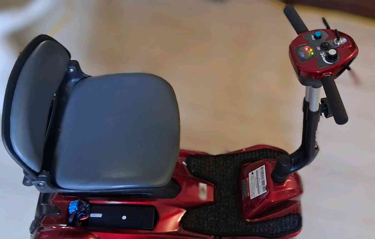 Mobility scooter - Hudson, Florida - FleaMarketBay